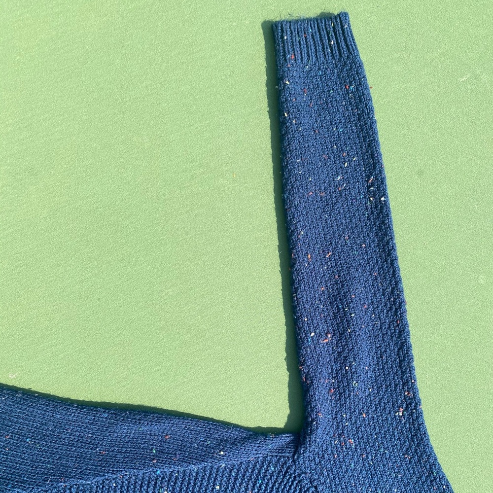 Sweater - Picture 4 of 8